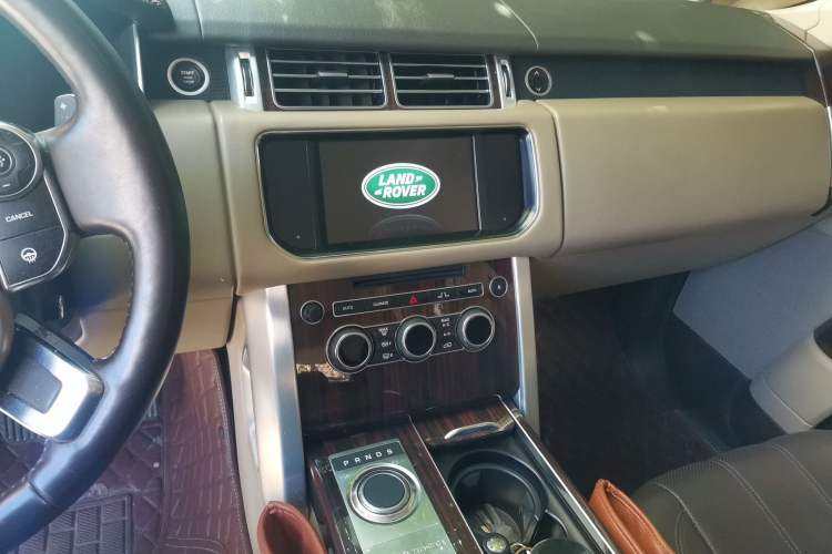 Used Land Rover Range Rover 2014 3.0 TDV6 Vogue
