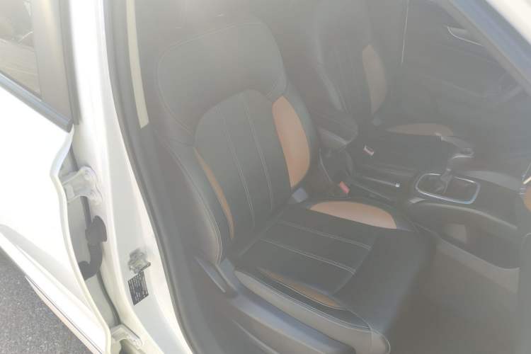 Used Jinbei Viewing 2019 1.6L Manual Leading Model
