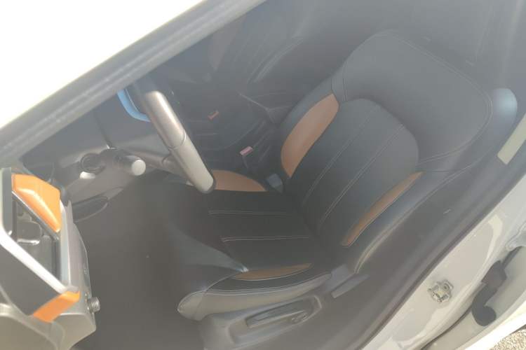 Used Jinbei Viewing 2019 1.6L Manual Leading Model
