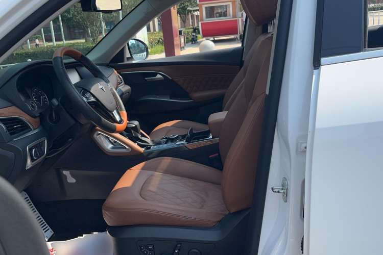 Used BORGWARD BX7 2016 28T Four-Wheel Drive Flagship Version 5 Seats