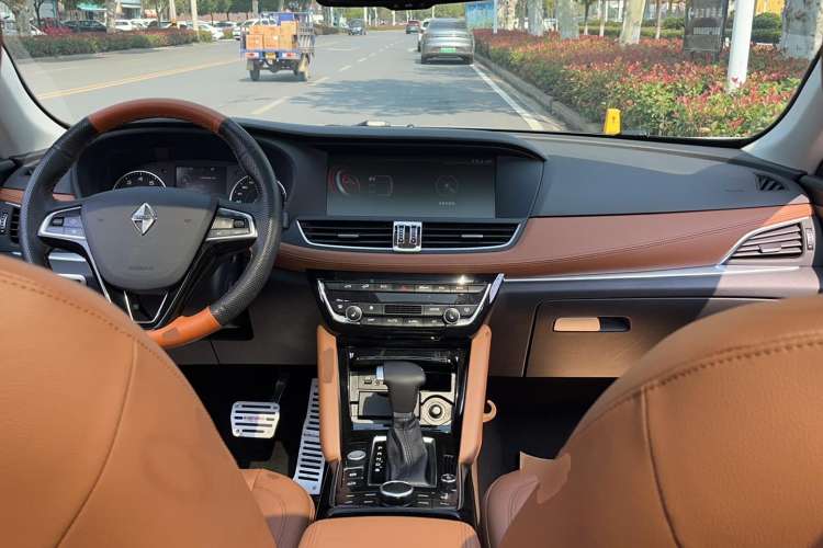 Used BORGWARD BX7 2016 28T Four-Wheel Drive Flagship Version 5 Seats