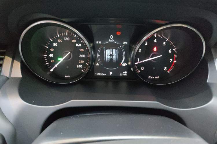 Used Land Rover Range Rover Evoque 2016 2.0T Orange Edition Limited Model
