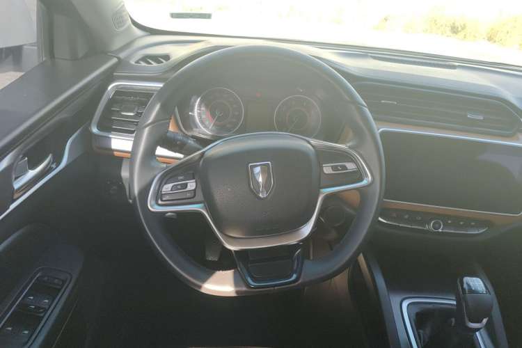 Used Jinbei Viewing 2019 1.6L Manual Leading Model
