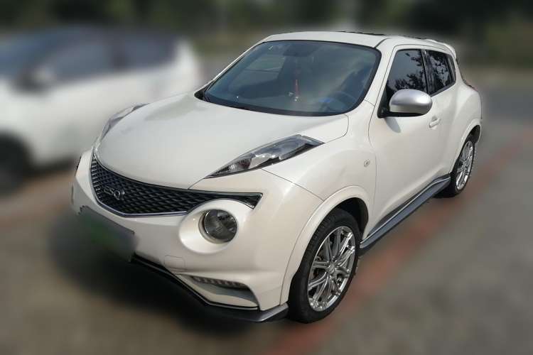 Used Infiniti ESQ 2014 1.6L Spontaneous Edition