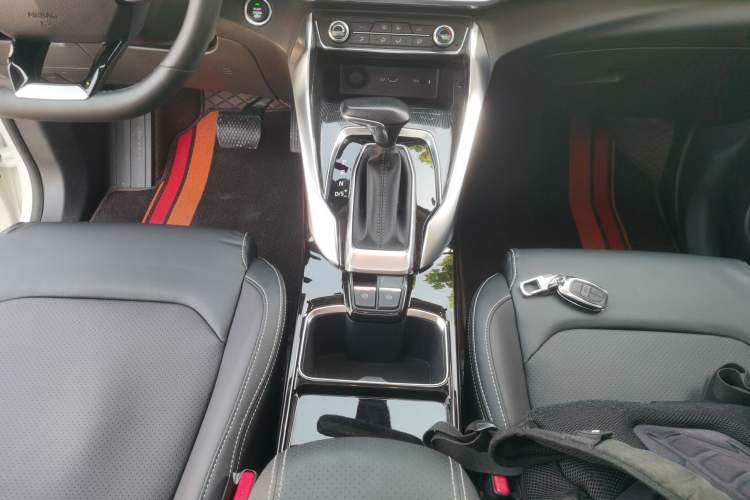 Used SAIC MAXUS G50 2022 1.5T Automatic Comfort Touring B