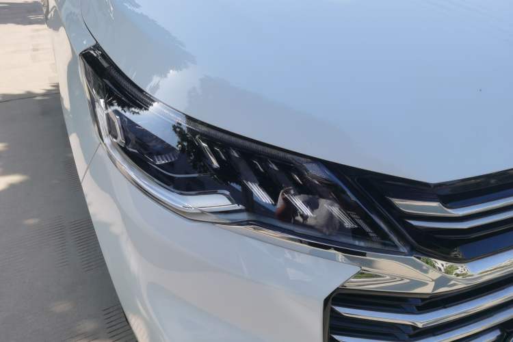 Used SAIC MAXUS G50 2022 1.5T Automatic Comfort Touring B