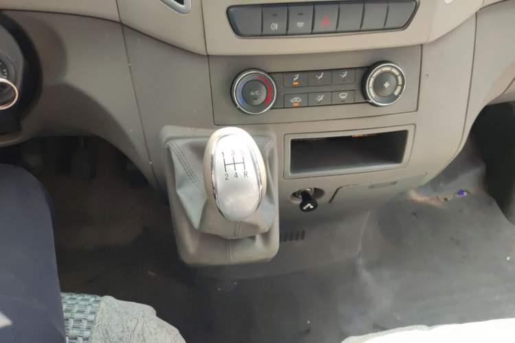 Used JAC Sunray 2018 1.9T Fuel-Efficient King D19TCIE11