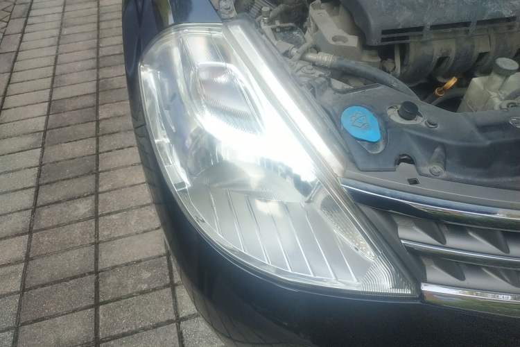 Used Nissan Tiida Sedan 2008 1.6L Automatic Smart Version