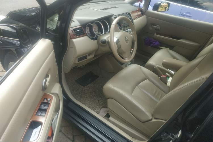 Used Nissan Tiida Sedan 2008 1.6L Automatic Smart Version