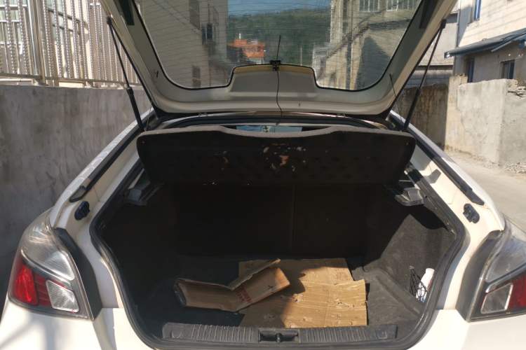 Used MG 6 2014 Hatchback 1.8T Automatic Performance Edition
