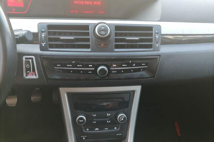 Used Roewe 550 2012 550 1.8L Manual Value Edition