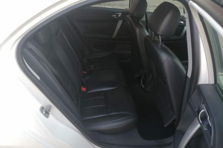 Used Roewe 550 2012 550 1.8L Manual Value Edition