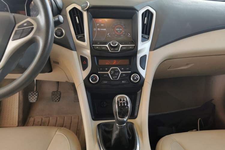 Used Chery Arrizo 7 2013 1.6L Manual ZhiXiang Edition
