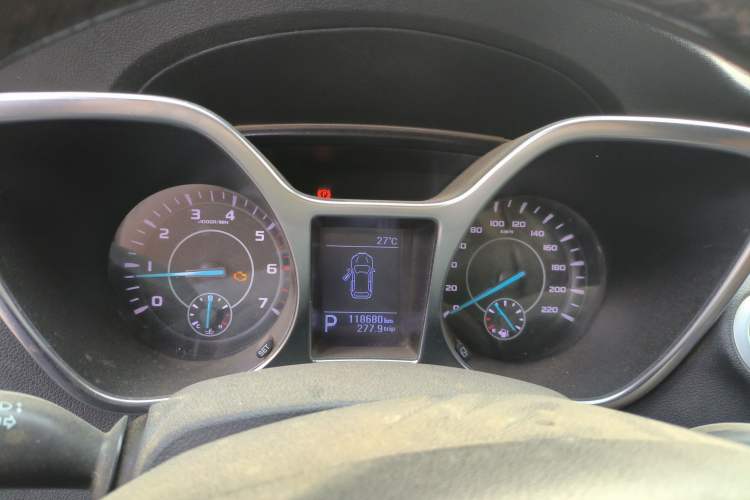 Used JMC Yusheng S330 2016 1.5L GTDi Automatic Two-Wheel Drive Prestige Edition