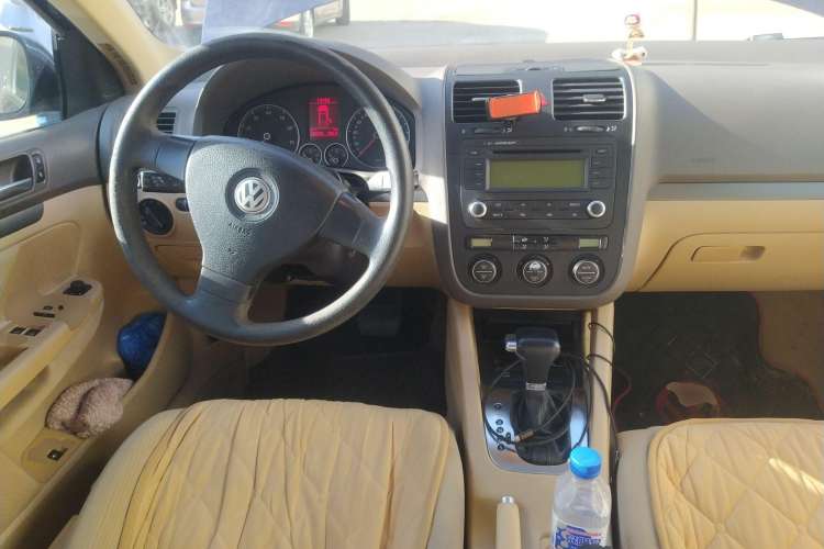 Used Volkswagen Sagitar 2010 1.4 TSI Automatic Tech Edition
