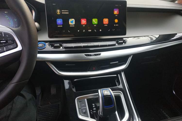 Used Geely Auto Jiajie New Energy 2019 1.5TD PHEV Deluxe Edition Audio And AC Panel