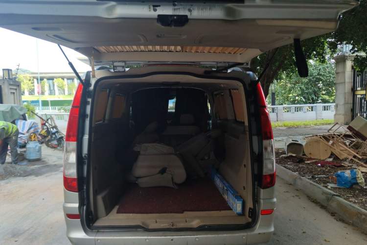 Used Mercedes-Benz Viano 2010 2.5L Prestige Edition Trunk