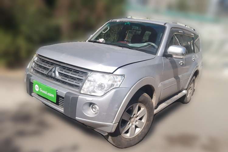 Used Mitsubishi Pajero 2010 3.0L Automatic Elite Edition