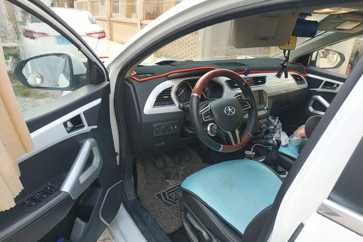 Used JAC Refine S2 2015 1.5L Manual Luxury Smart Model
