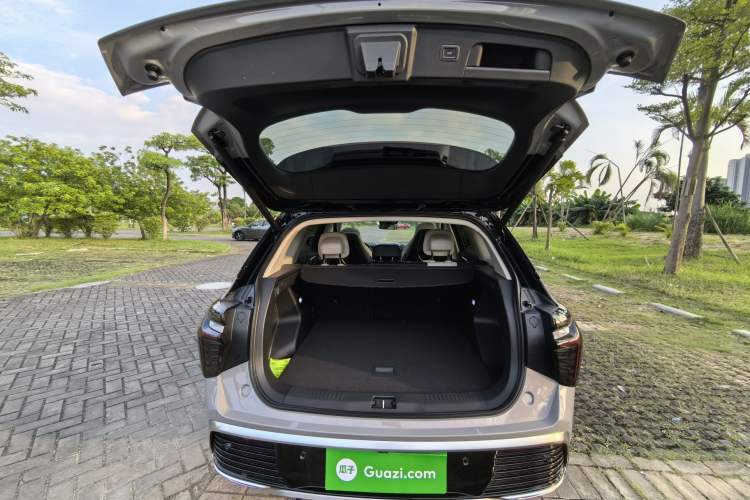 Used Hongqi HS3 2023 2.0T All-Wheel-Drive Youwei Version