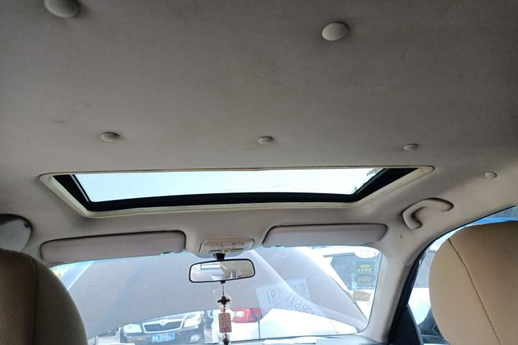 Used Brilliance V5 2012 1.5T Manual Two-Wheel Drive Luxury Version