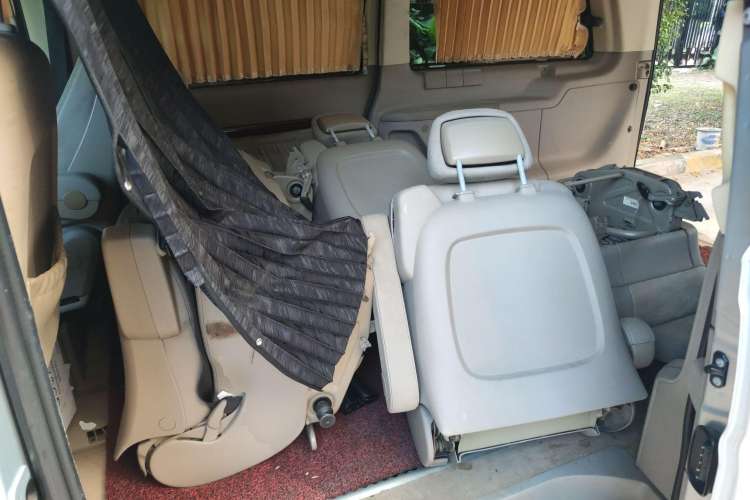Used Mercedes-Benz Viano 2010 2.5L Prestige Edition Left Rear Seat