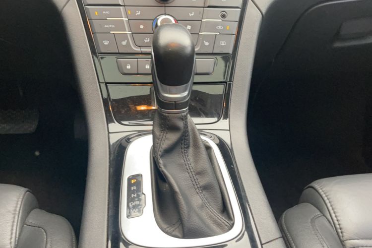 Used MG GS 2015 2.0TGI TST Luxury Edition