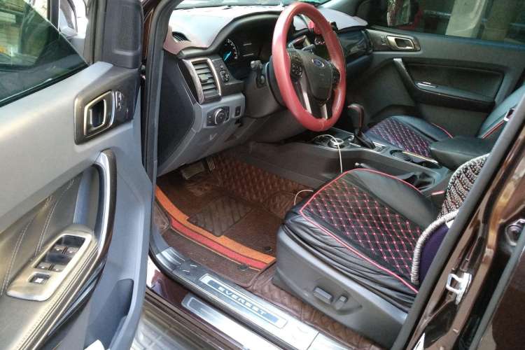 Used Ford Everest 2017 2.0T Gasoline Automatic 4x4 Luxury Edition 7 Seats