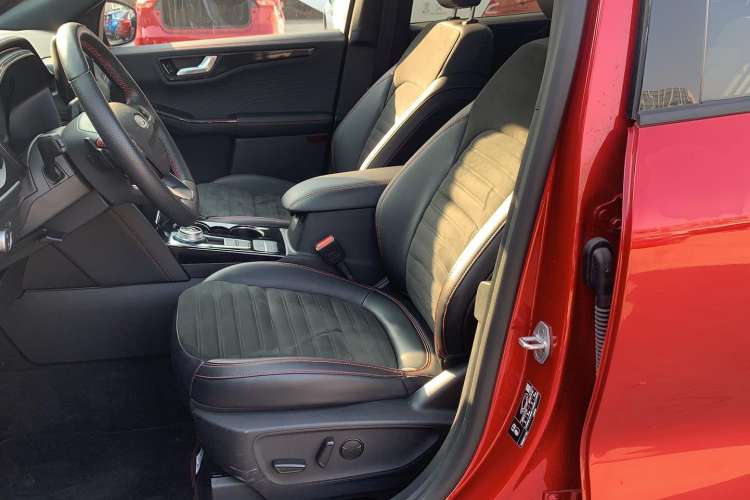 Used Ford Escape 2020 EcoBoost 245 Four-Wheel Drive ST-LINE Deluxe Edition