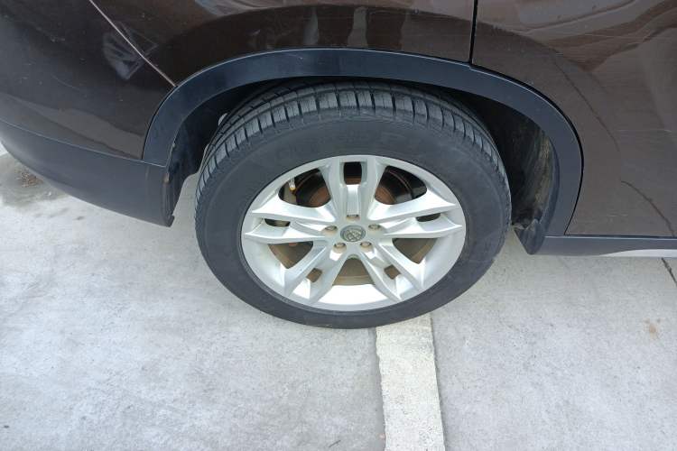 Used Brilliance V5 2012 1.5T Manual Two-Wheel Drive Luxury Version