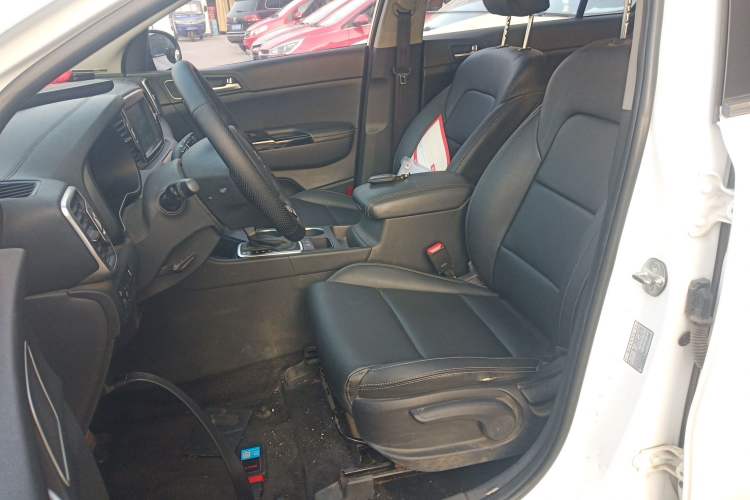 Used Kia KX5 2016 1.6T Automatic Two-Wheel Drive DLX
