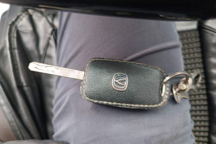 Used CHANGAN Eado DT 2019 1.6L Manual Enjoyment Model China VI Standard
