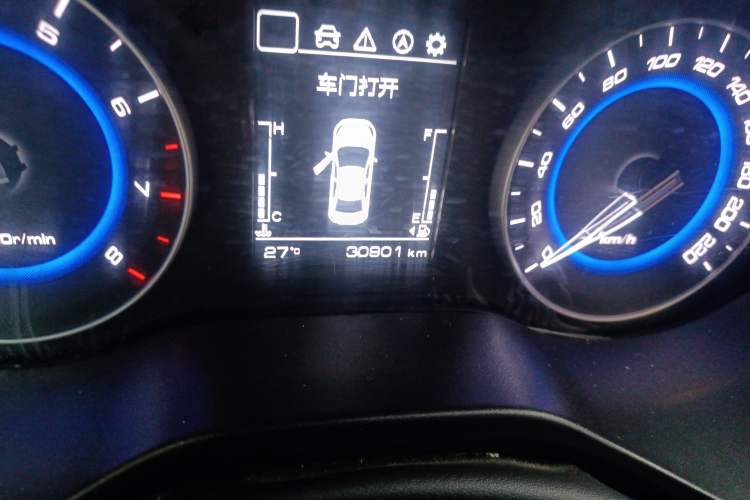 Used CHANGAN Eado DT 2019 1.6L Manual Enjoyment Model China VI Standard
