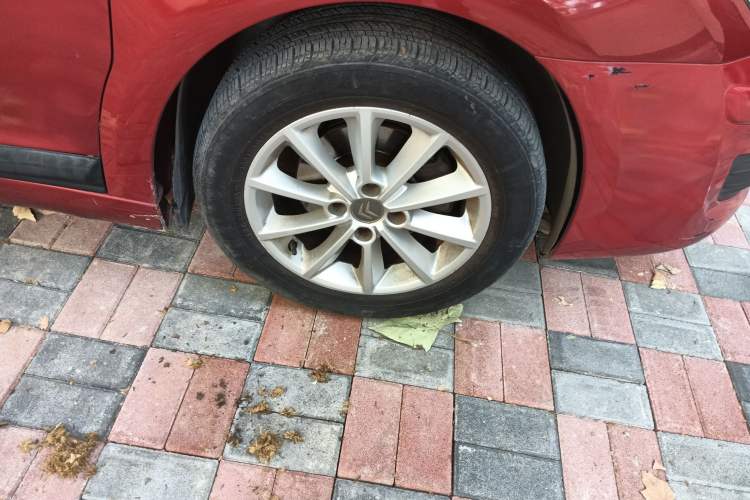 Used Citroen C-Quatre 2008 Hatchback 1.6L Automatic Fashion Edition Right Front Wheel Hub