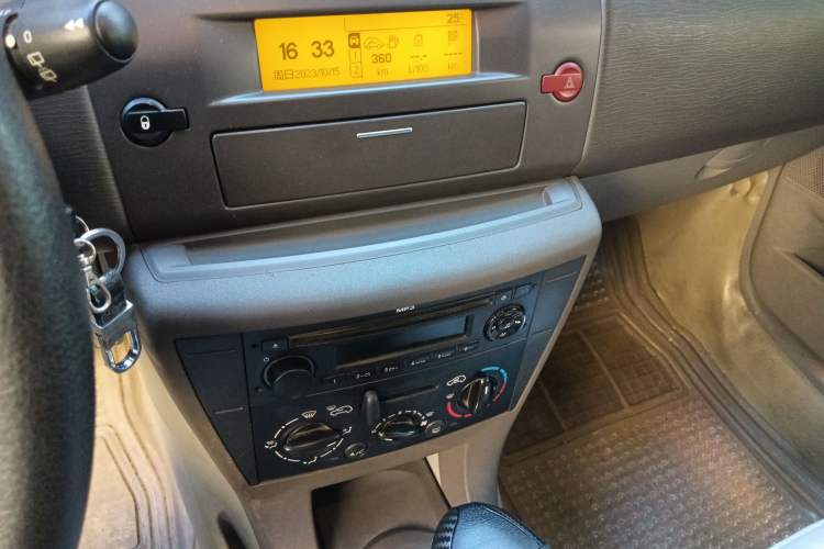 Used Citroen C-Quatre 2008 Hatchback 1.6L Automatic Fashion Edition Audio And AC Panel