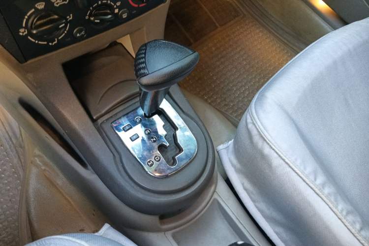 Used Citroen C-Quatre 2008 Hatchback 1.6L Automatic Fashion Edition Gear Lever