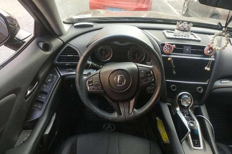 Used Acura CDX 2019 1.5T Two-Wheel Drive Comfort Edition
