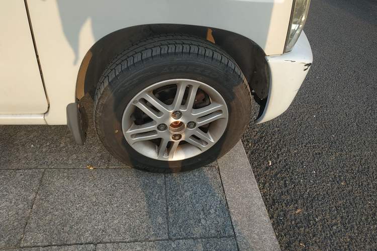 Used Suzuki Wagon R 2015 1.4L Manual All-Around Model
