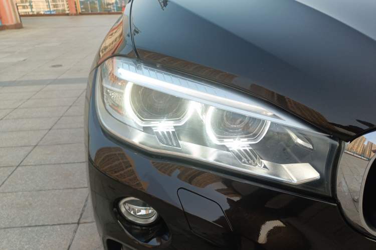 Used BMW X6 2015 xDrive35i Leading Model
