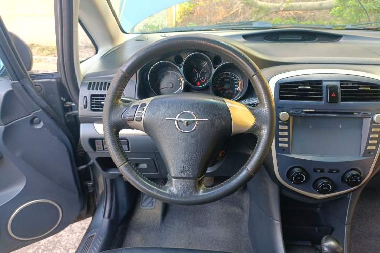 Used Haima Puxima 2012 1.8L Automatic 7-Seater Deluxe Edition