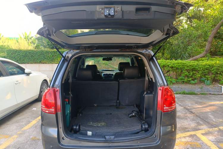 Used Haima Puxima 2012 1.8L Automatic 7-Seater Deluxe Edition