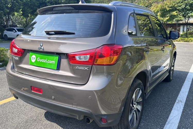 Used Mitsubishi ASX 2016 1.6L Manual Two-Wheel Drive Pioneer Edition