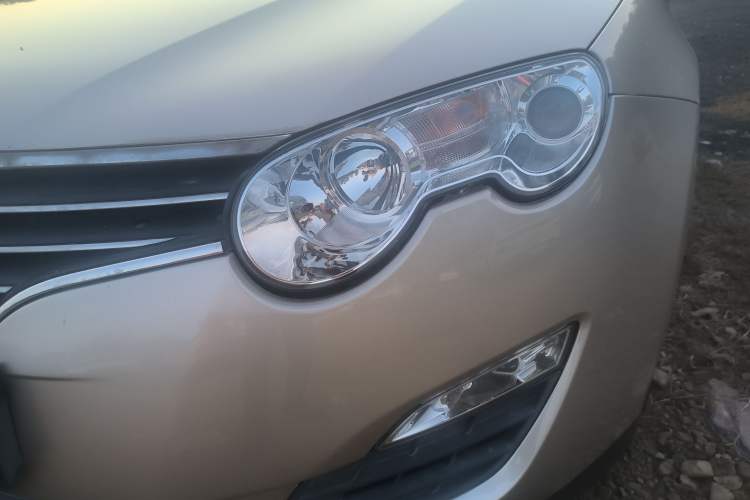 Used Roewe 550 2012 550 1.8L Automatic Value Edition Left Front Headlight