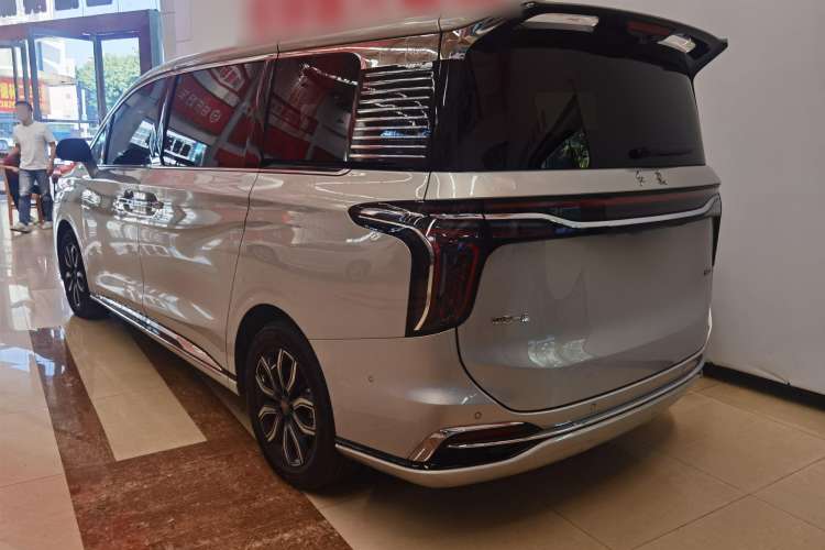Used Hongqi HQ9 2023 2.0T Smart Connect Flagship Edition
