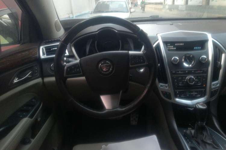Used Cadillac SRX 2012 3.0L Leading Model