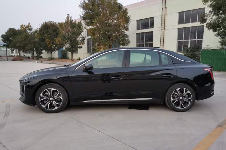 Used Hongqi E-QM5 2021 Charging Version Flagship Edition
