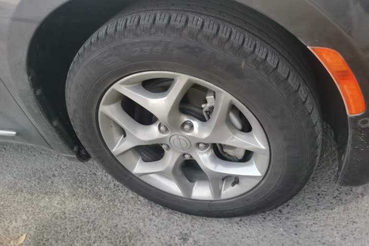 Used Chrysler Grand Voyager 2017 3.6L Premium Edition
