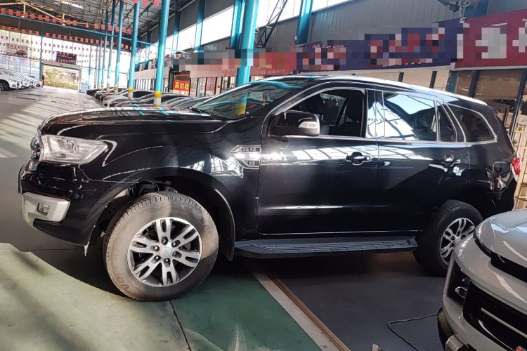 Used Ford Everest 2016 2.0T Gasoline Automatic 4x4 Luxury Edition
