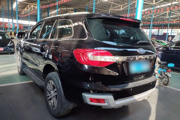 Used Ford Everest 2016 2.0T Gasoline Automatic 4x4 Luxury Edition
