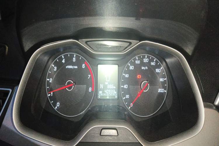 Used Baojun 310W 2018 1.5L Automatic Fashion Edition China VI
